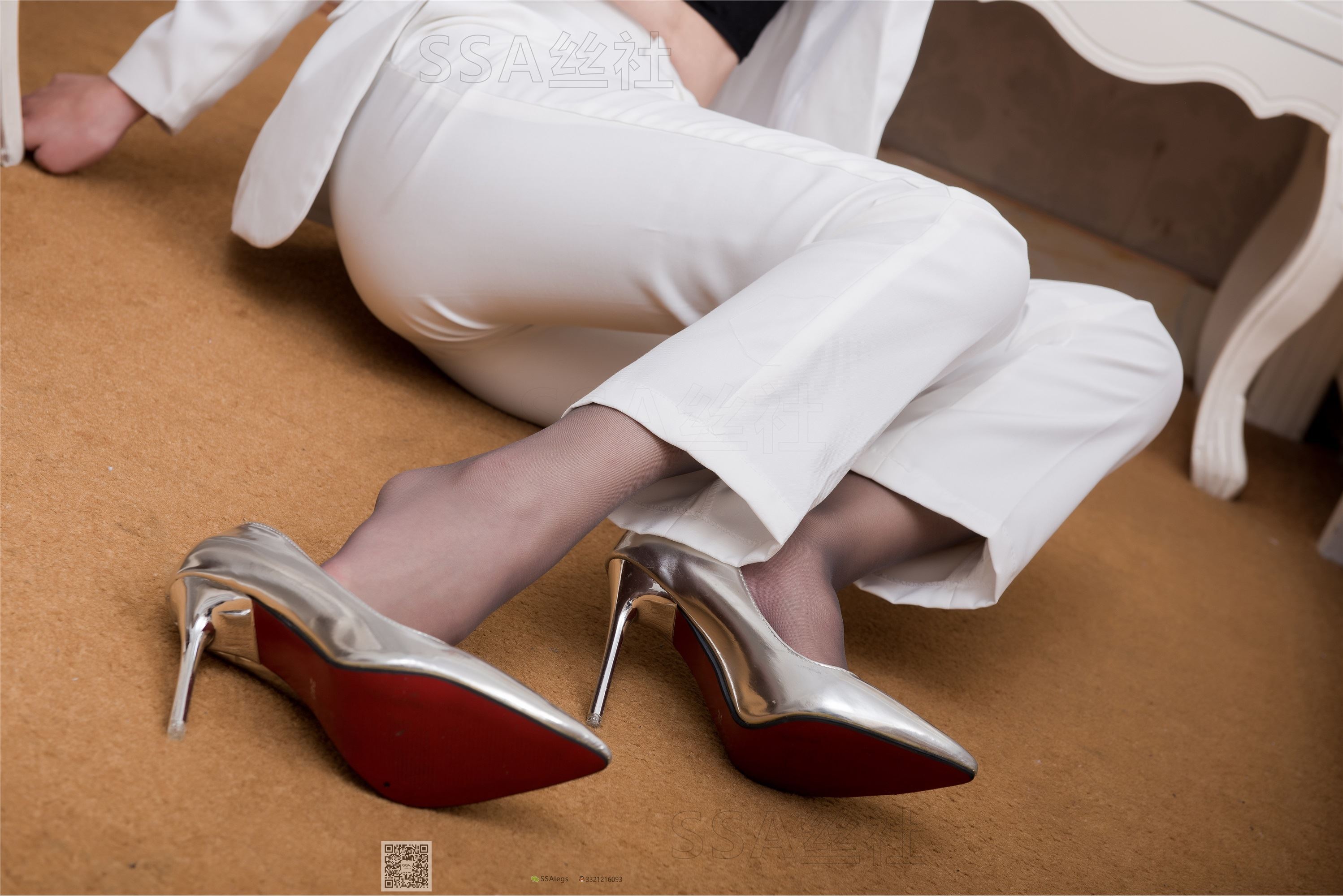 SSA丝社 超清写真 NO.065 大大 白西装裤里丝